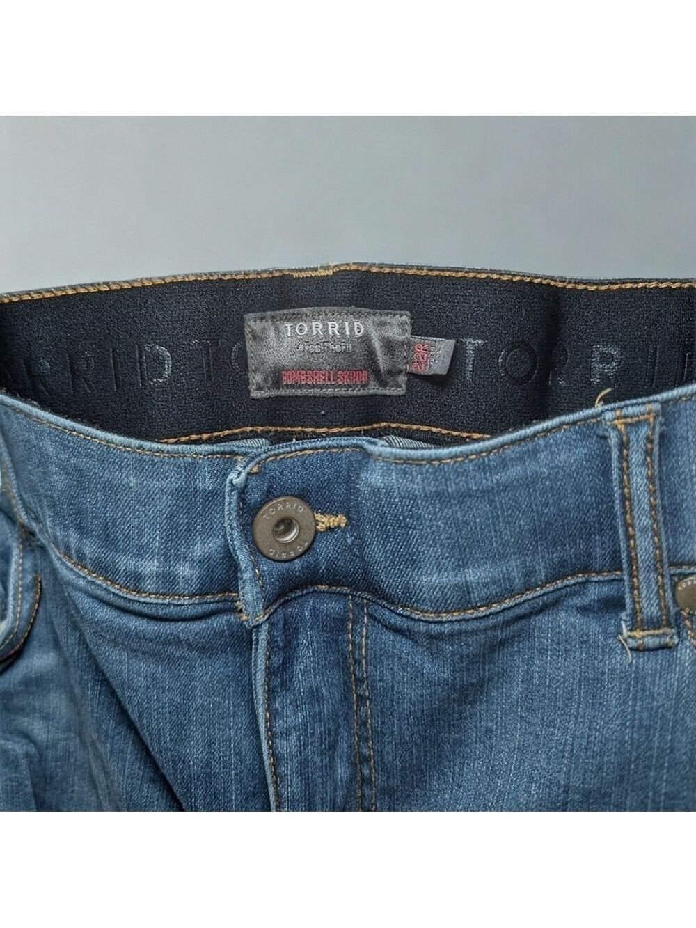 Torrid Blue Skinny Jeans Size 22R - Picture 2 of 3